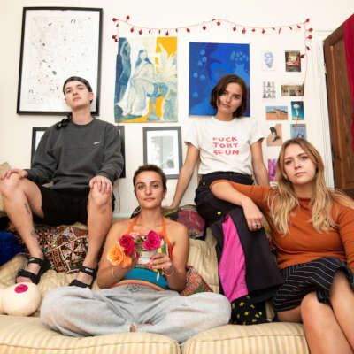 Goat Girl announce new live dates, share new track ‘Badibaba’