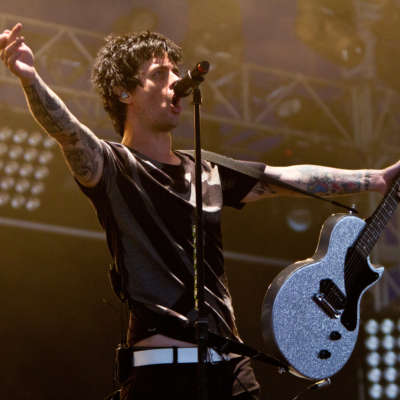 Wanna own Green Day’s old equipment?