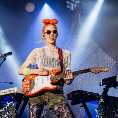Grimes appears on Poppy's new single 'Play Destroy'