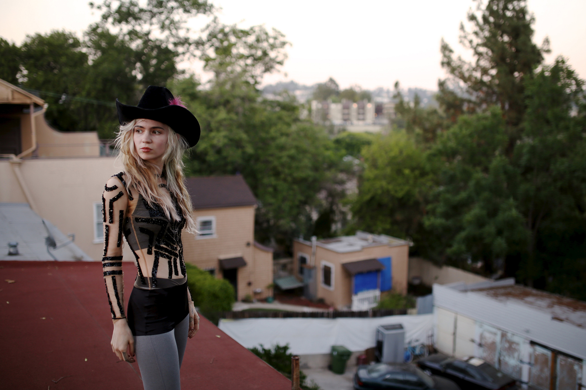 Grimes puts together ‘Bedtime Mix’, featuring Portishead and Aphex Twin