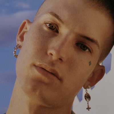 Gus Dapperton announces sophomore LP 'Orca'