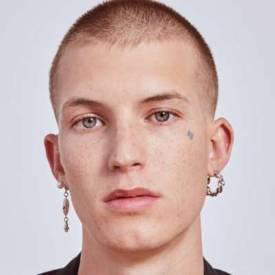 Gus Dapperton unveils new single ‘Medicine’