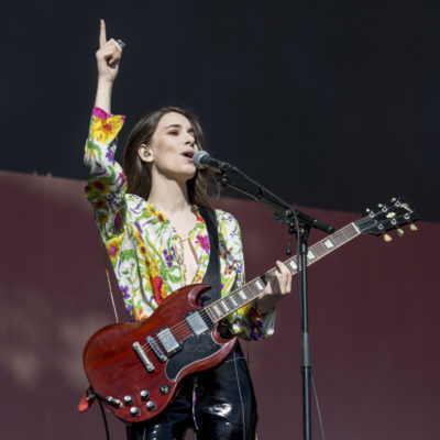 Haim bring the California sunshine to Glastonbury’s Other Stage