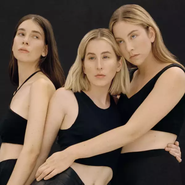 HAIM: “I’m really proud of us not listening to anyone. We really did not give a fuck”