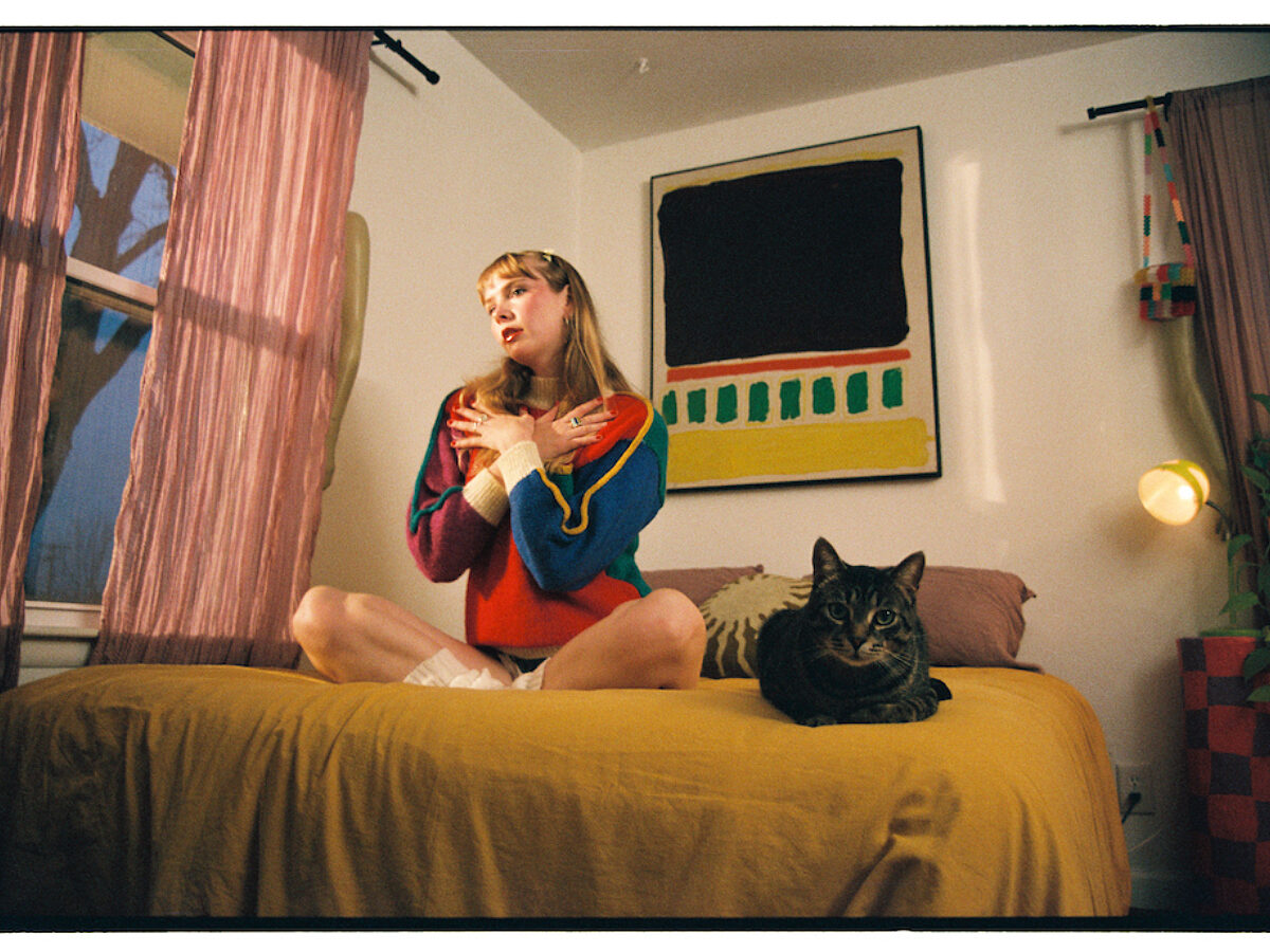 Harriette releases video for 'i heart the internet' - Vimarsana News