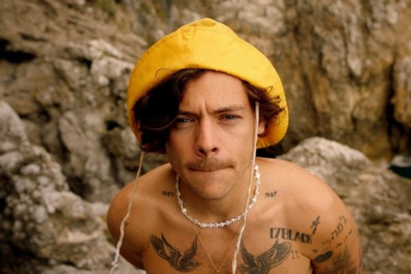 Harry Styles reveals 'Golden' video