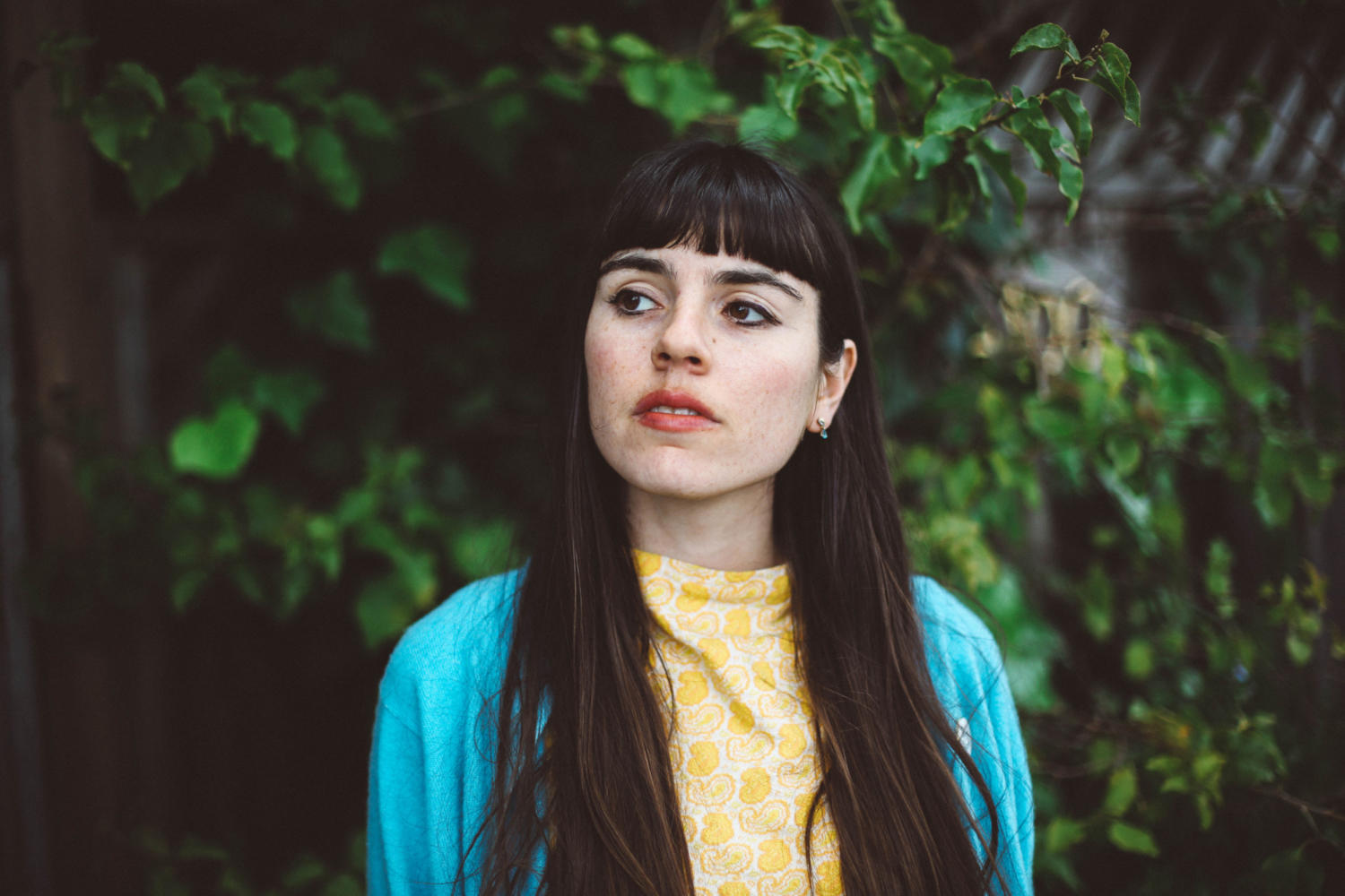Hazel English mixes it up on new track ‘That Thing’