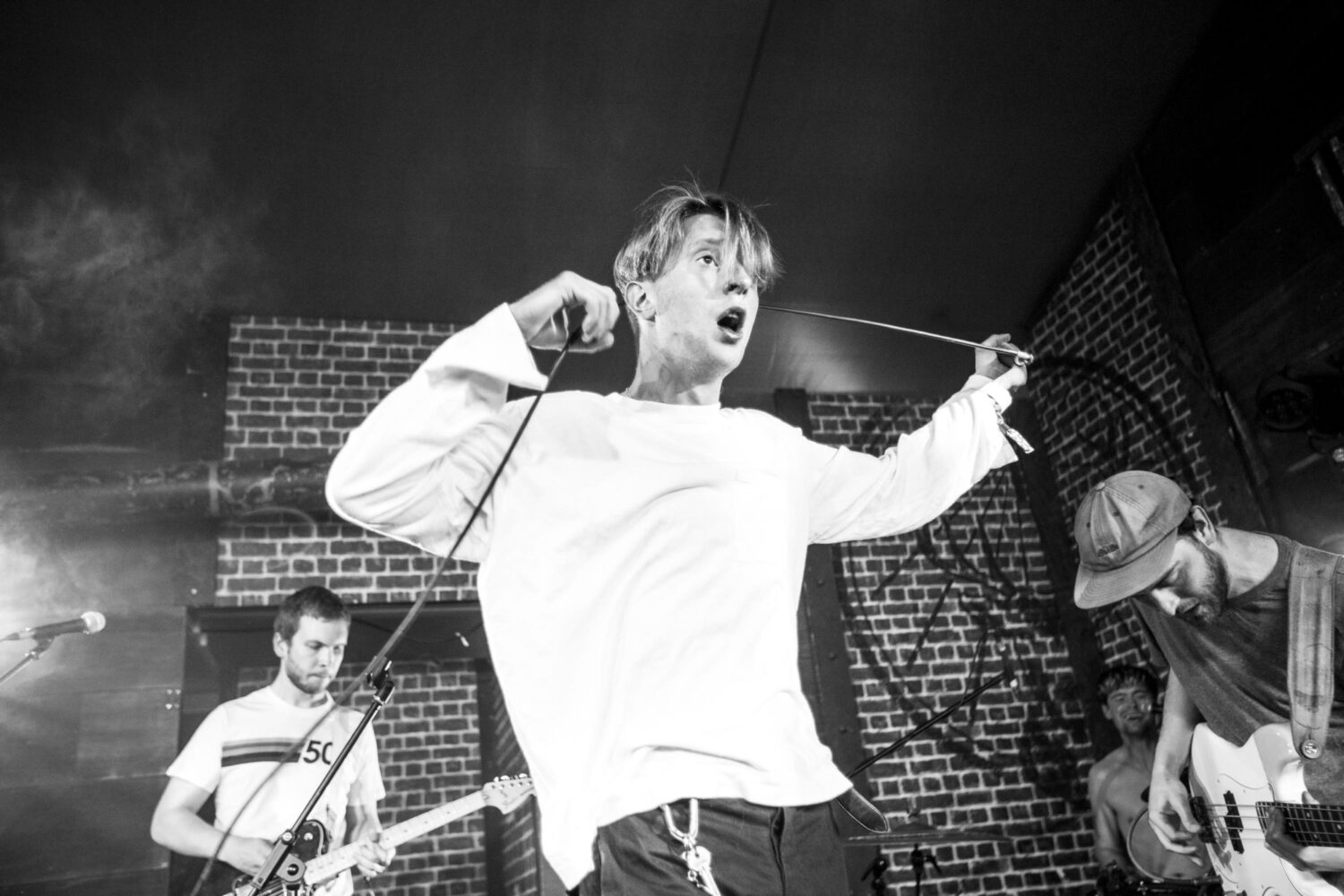 Heavy Lungs share in the studio teaser for ‘Self Worth’ ahead of next month’s Jäger Curtain Call show