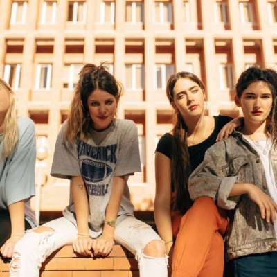 Hinds make telly debut on Colbert
