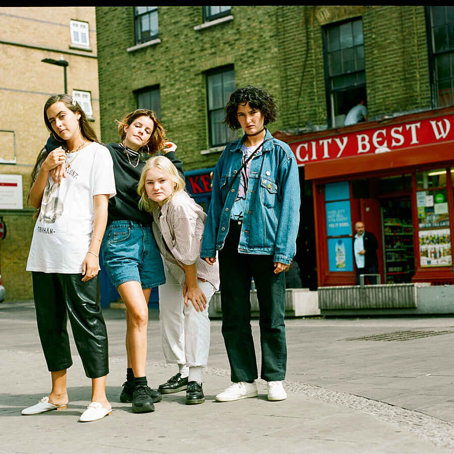 Hinds reveal new song 'Come Back And Love Me <3'