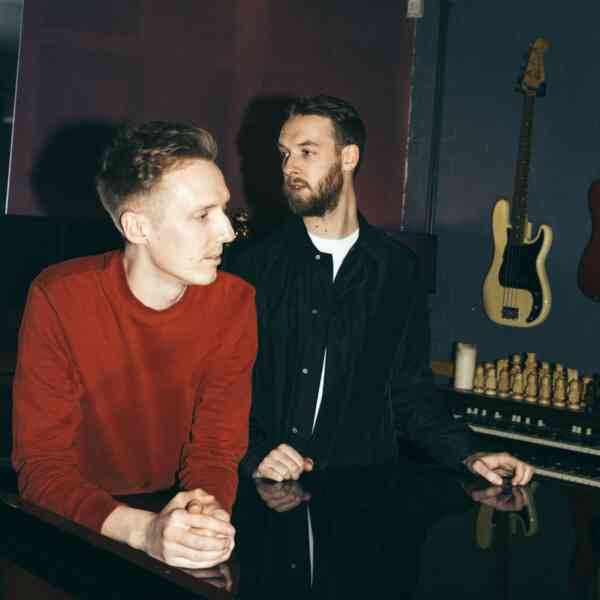 HONNE are back with new tracks ‘Day 1’ and ‘Sometimes’