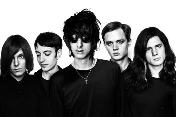 In and out of sight: The Horrors
