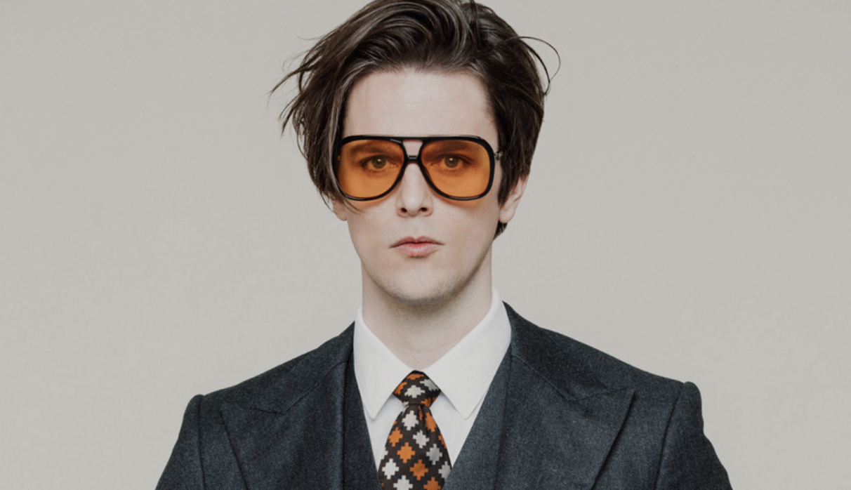 iDKHOW: "I always seem to enjoy my favourite things a lot more when I can share them"