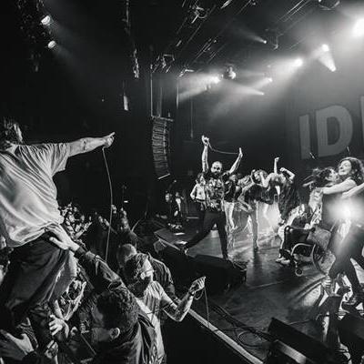 Watch IDLES play ‘Television’ live at Le Bataclan