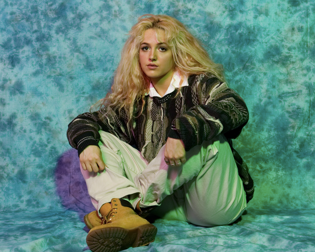 Izzy Camina releases new song (and big mood) ‘Kill Your Local Indie Softboy’