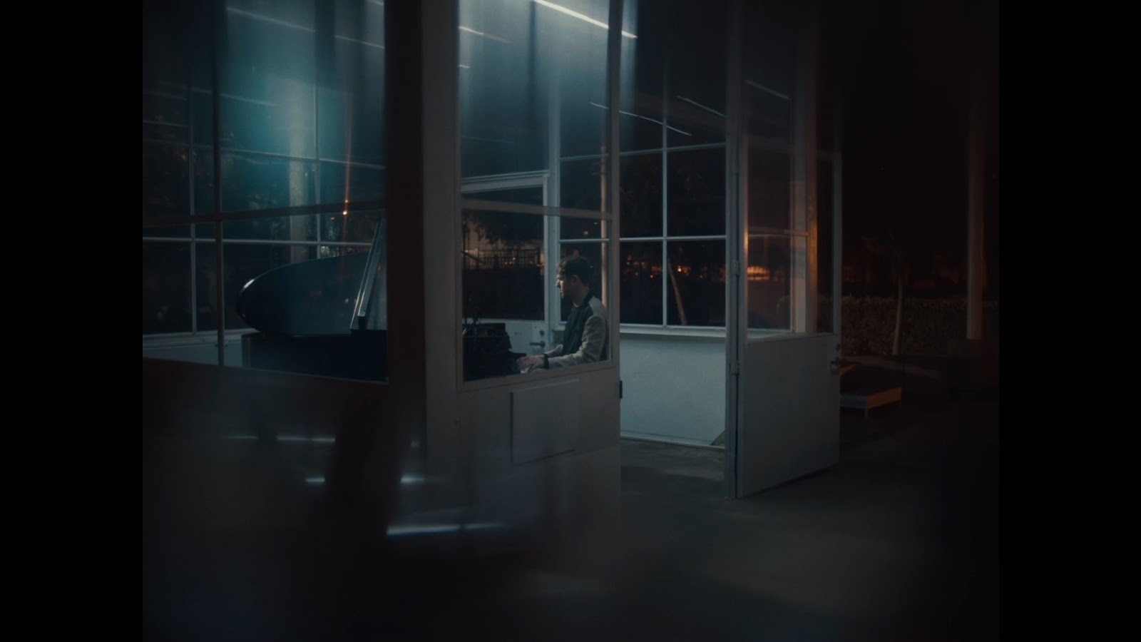 Watch James Blake playing a stripped down version of ‘Assume Form’ for Spotify
