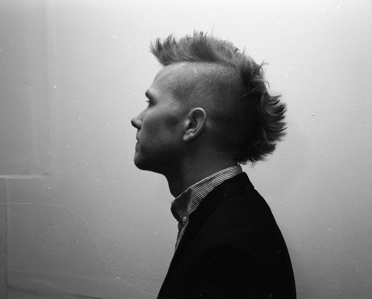 Jens Kuross confirms debut album ‘The Man Nobody Can Touch’