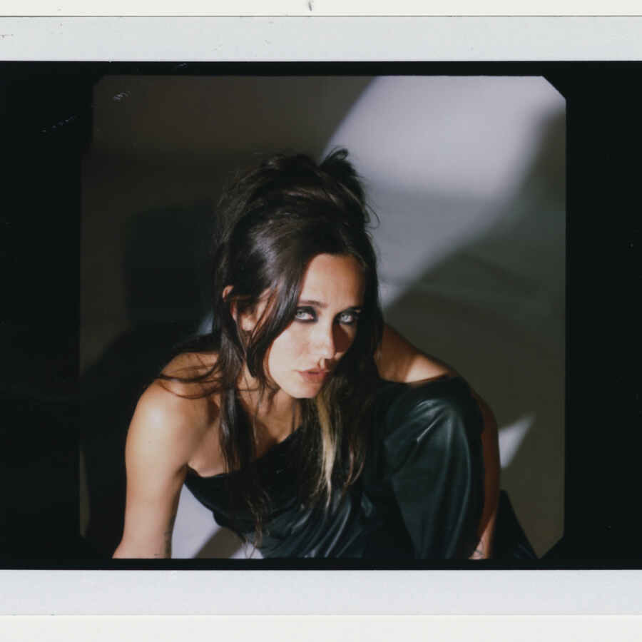 Jesse Jo Stark offers up new track 'Tornado'