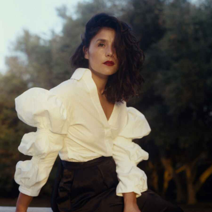 Jessie Ware shares new single 'Overtime' 