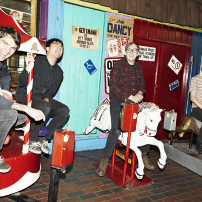 Joyce Manor stream song from split with Toys That Kill
