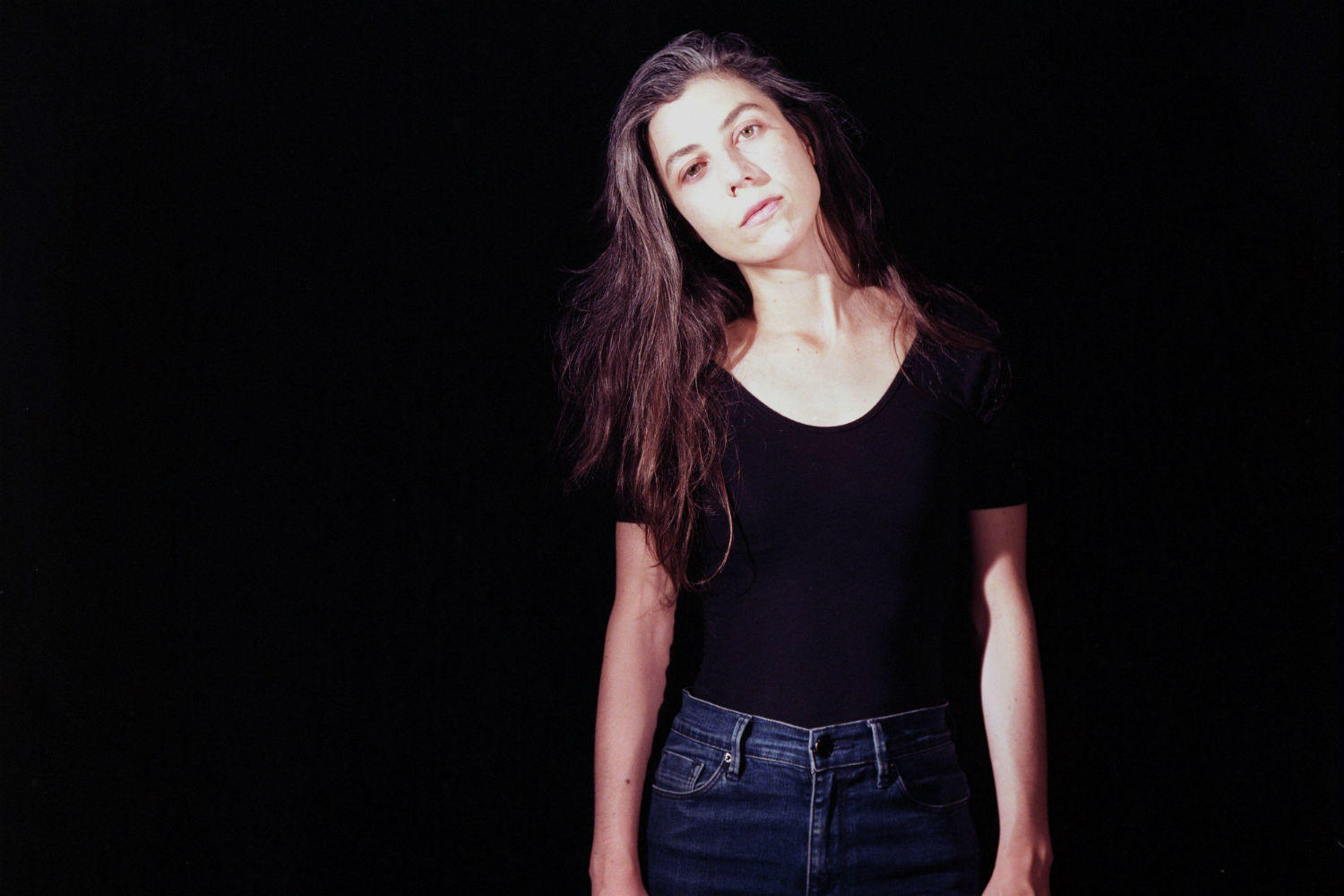 Julia Holter unveils video for ‘Whether’ 
