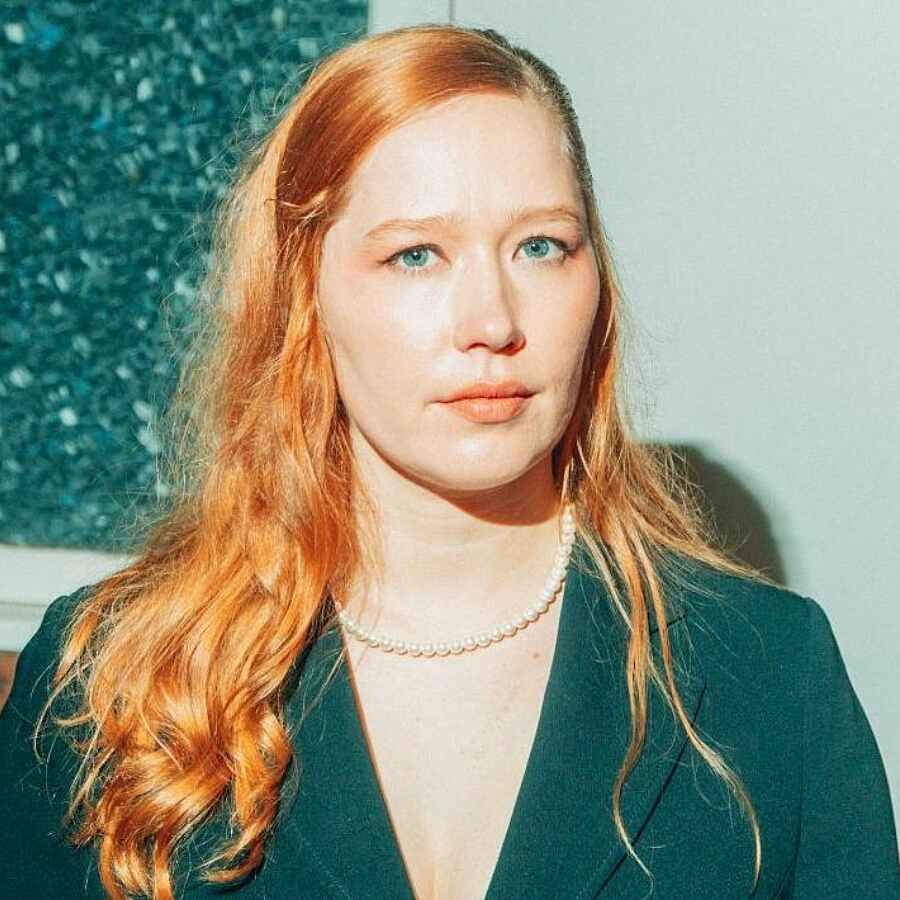 Julia Jacklin releases 'Love, Try Not To Let Go'