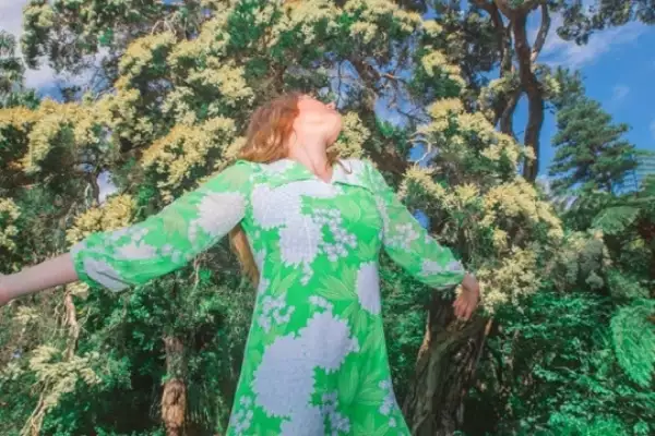Julia Jacklin shares new songs 'to Perth, before the border closes' and 'CRY'