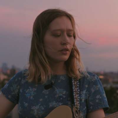 Watch Julia Jacklin play ‘Eastwick’ on a Brooklyn rooftop