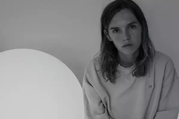 The Japanese House unveils 'Chewing Cotton Wool' EP