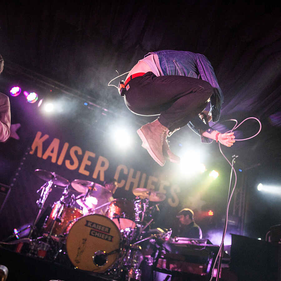 Kaiser Chiefs to play 'secret' set at Glastonbury