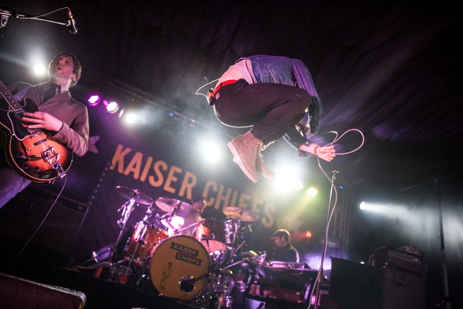 Watch Kaiser Chiefs Play I Predict A Riot At Glastonbury News Diy 