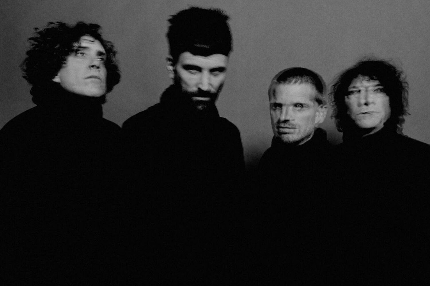 Kasabian announce UK tour