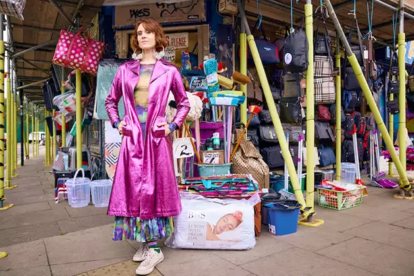 Kate Nash unveils new song 'Horsie'