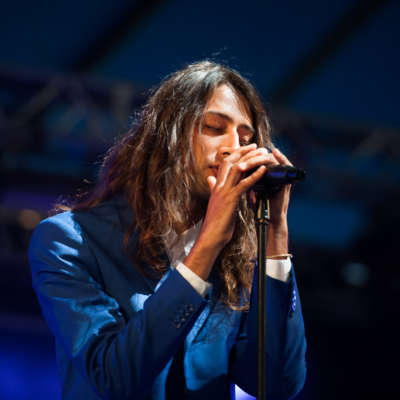 Kindness wakes up Latitude 2015’s Sunday snoozers