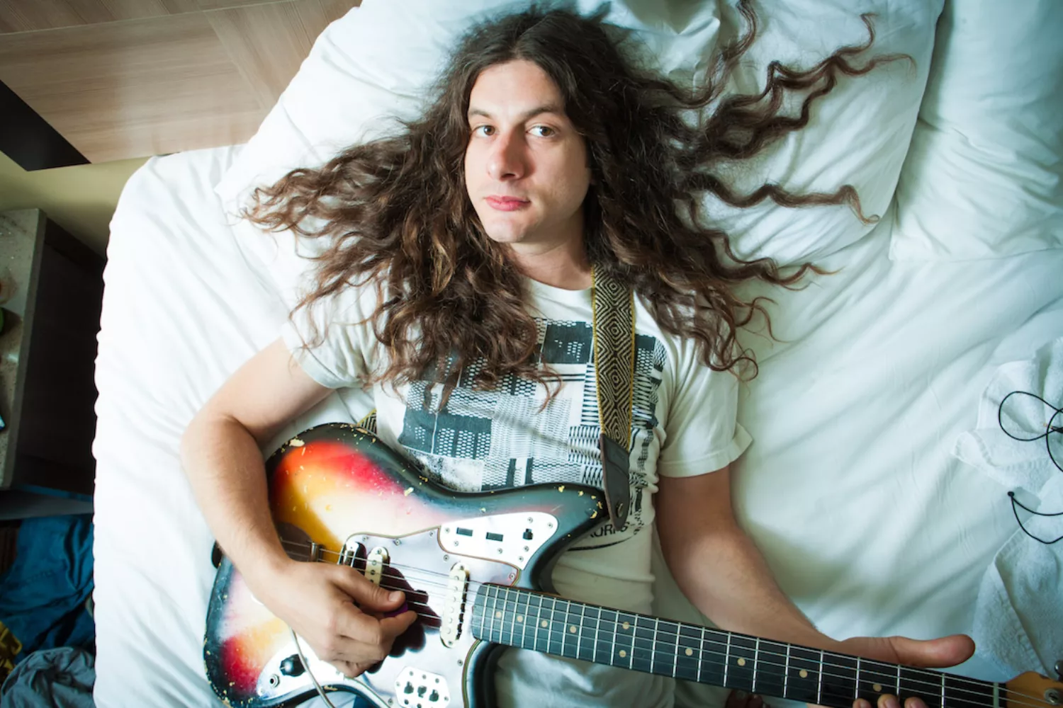 Kurt Vile interviewed by Kim Gordon about his new album 'b'lieve i'm goin down...'