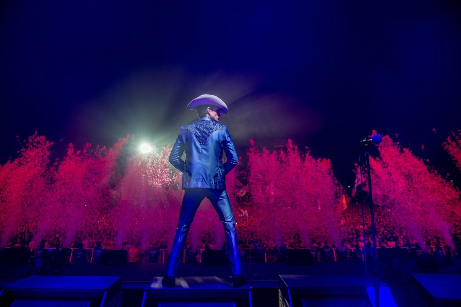 The Killers reschedule UK and Ireland tour