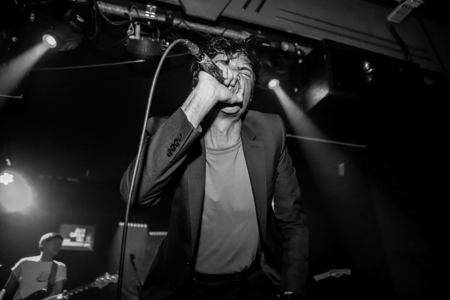 Watch LIFE perform 'Niceties' to Manchester's Night and Day Cafe for Jäger Curtain Call