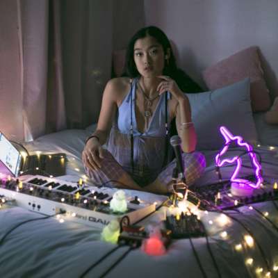 LVRA releases ‘u should be in love with me’