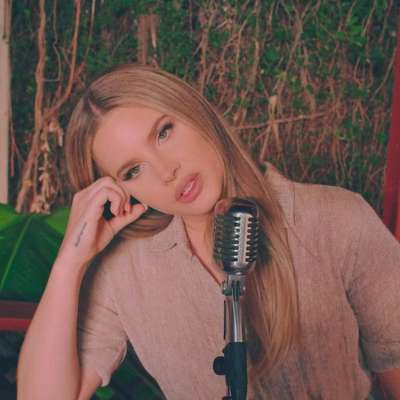 Lana Del Rey covers ‘Summertime’