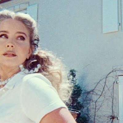 Lana Del Rey unveils ‘Chemtrails Over The Country Club’ video