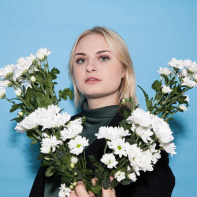 Låpsley covers The Weeknd’s ‘The Hills’