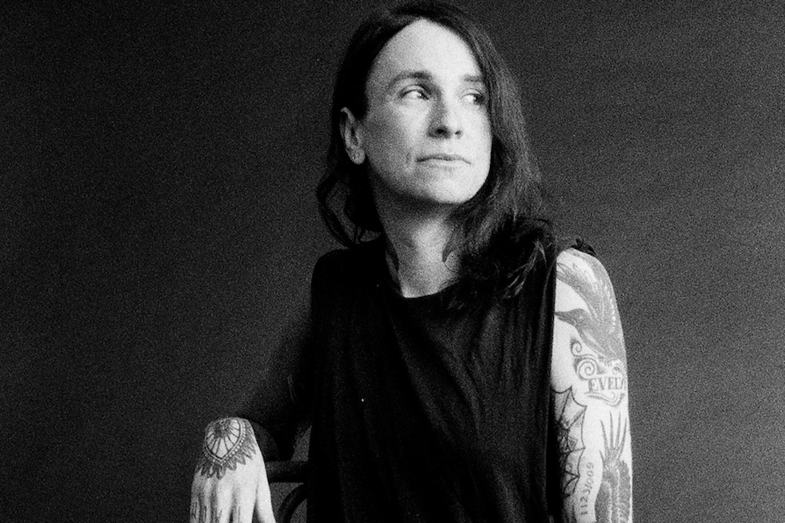 Laura Jane Grace: "What am I trying to say with this album? I'm saying STAY ALIVE!"