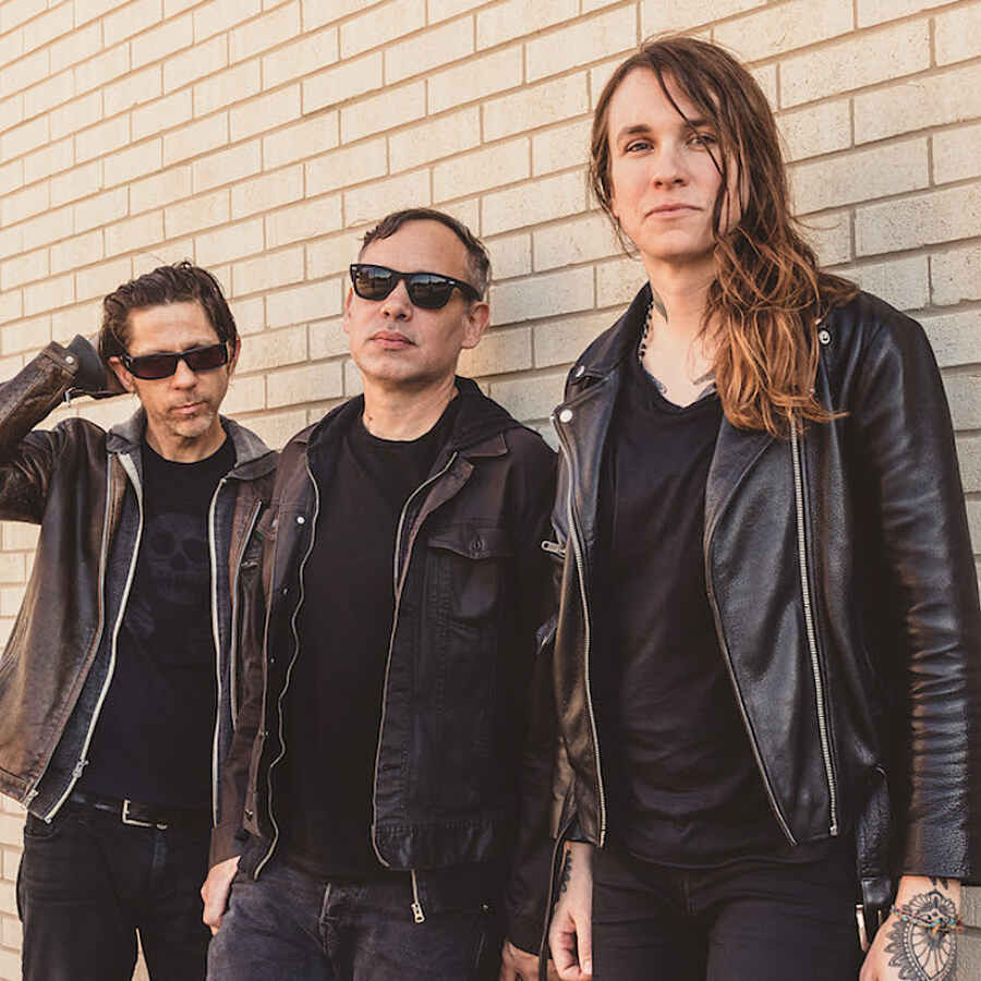 Listen to ‘Reality Bites’, from Laura Jane Grace and the Devouring Mothers’ forthcoming ‘Bought To Rot’