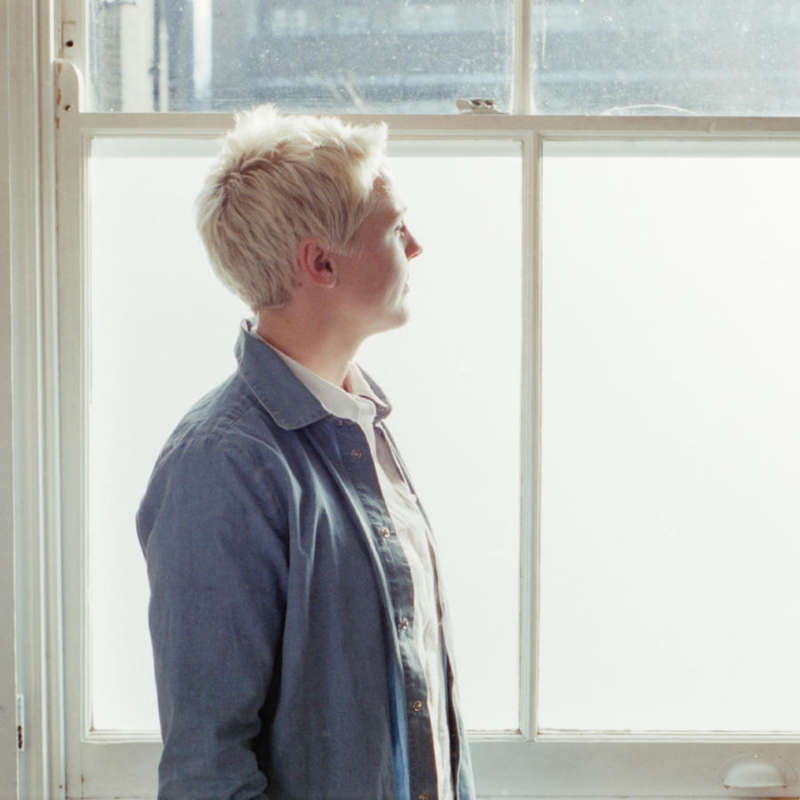 Laura Marling issues ‘Director’s Cut’ of ‘Short Movie’, debuts full band version of ‘I Feel Your Love’