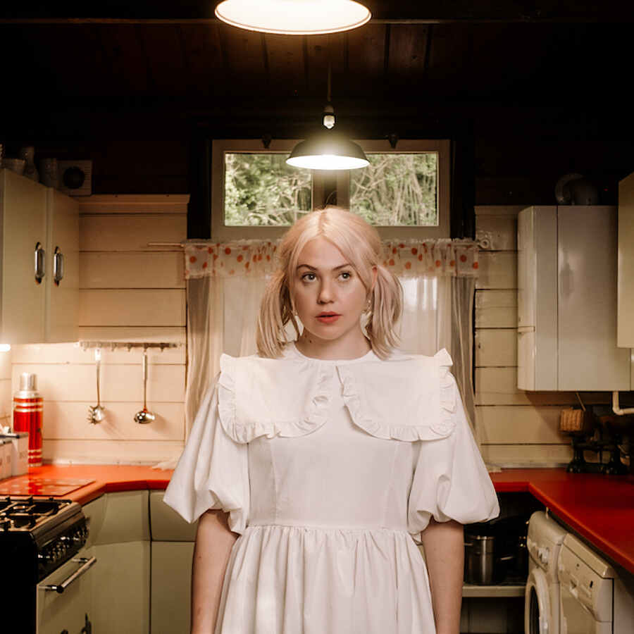 Lauran Hibberd offers up new track 'That Was A Joke'