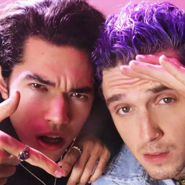 Lauv and Conan Gray share new bop 'Fake'