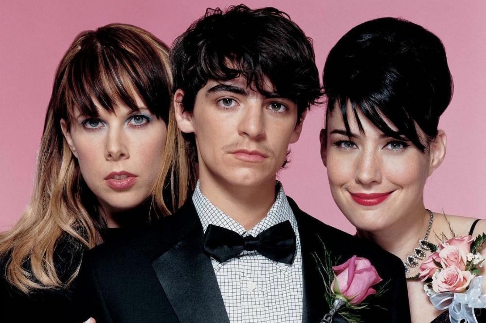 Le Tigre are back together! (well, sort of)