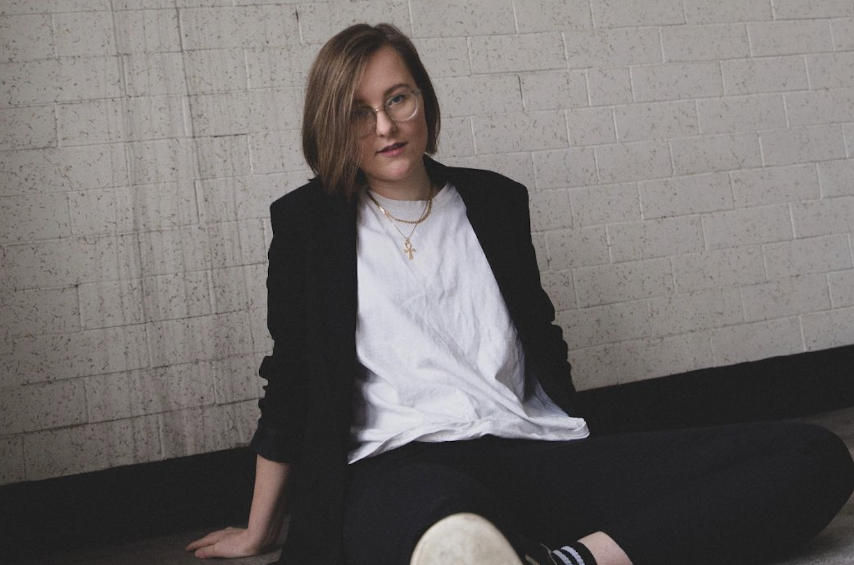 Lindsay Munroe unveils new single ‘Need A Ride’