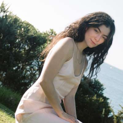 Lorde confirms third album ‘Solar Power’