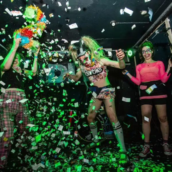 Lynks Afrikka sees off Hello 2020 with a big, bizarre bang